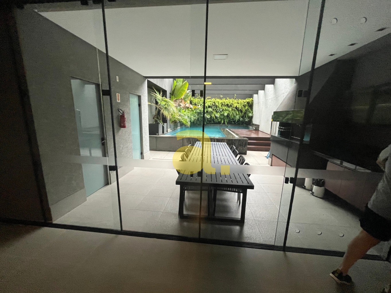 Apartamento à venda com 4 quartos, 200m² - Foto 22