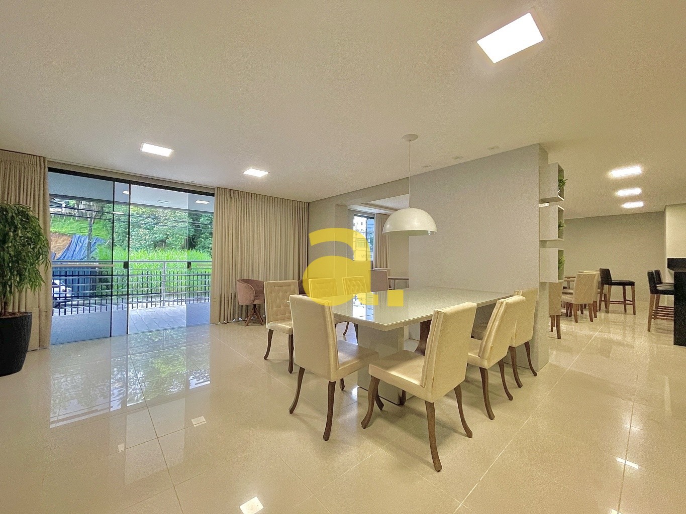 Apartamento para alugar com 3 quartos, 103m² - Foto 24