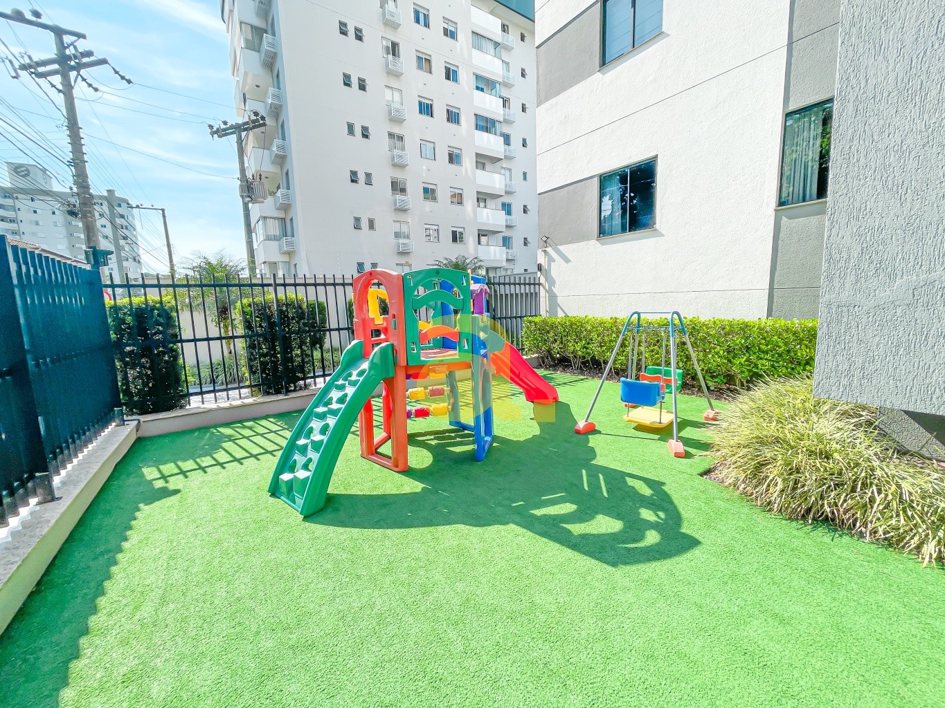 Apartamento para alugar com 3 quartos, 103m² - Foto 25