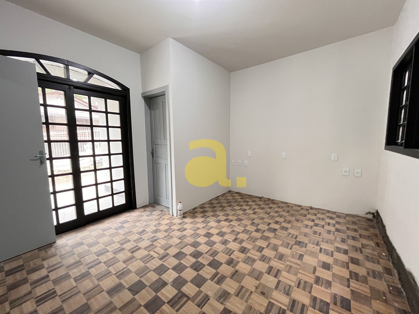 Casa à venda com 3 quartos, 153m² - Foto 6