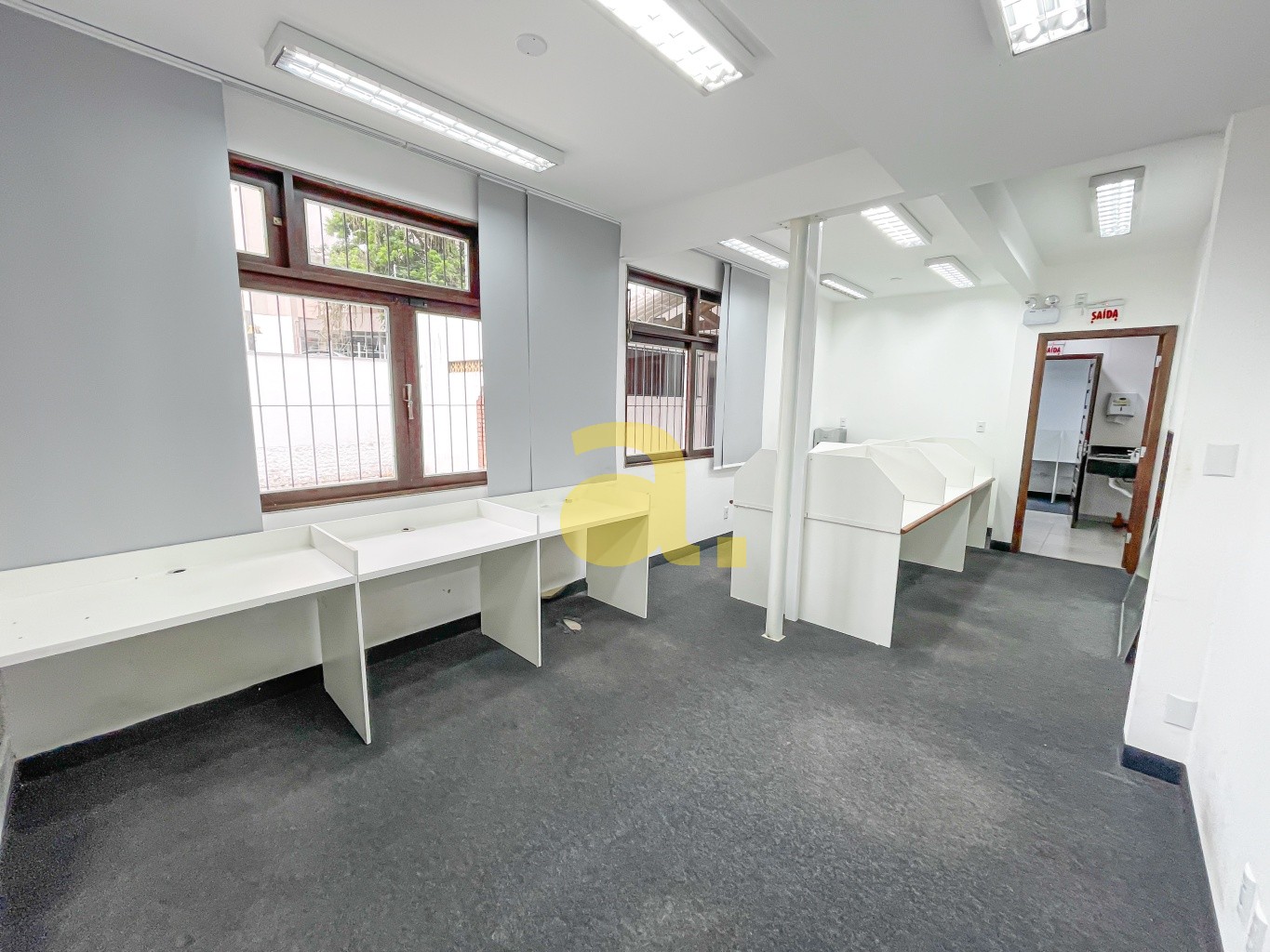 Conjunto Comercial-Sala para alugar, 246m² - Foto 13
