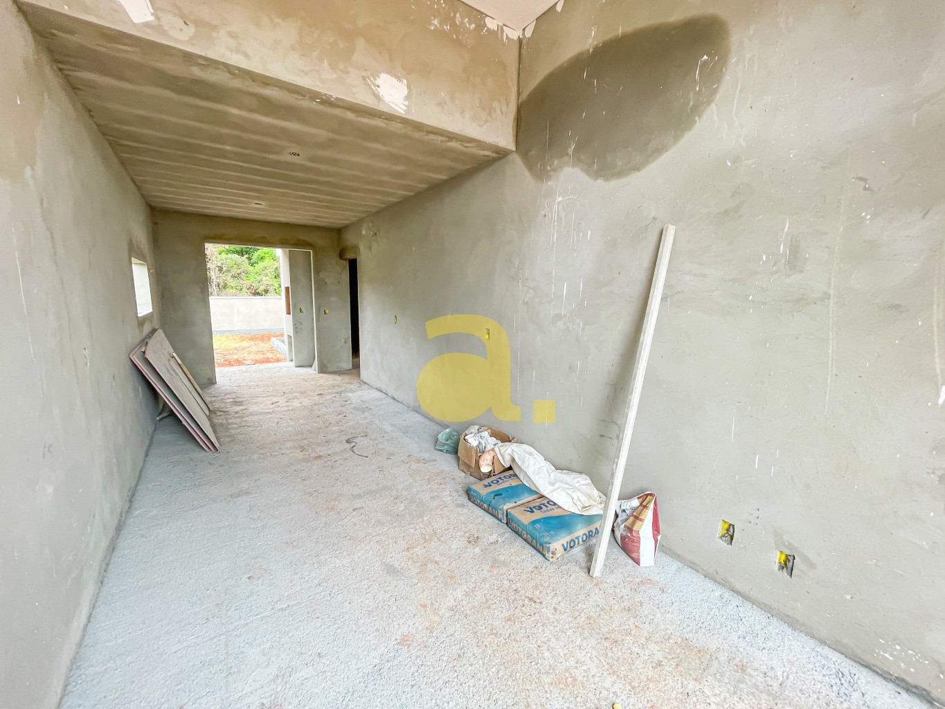 Casa à venda com 3 quartos, 101m² - Foto 14