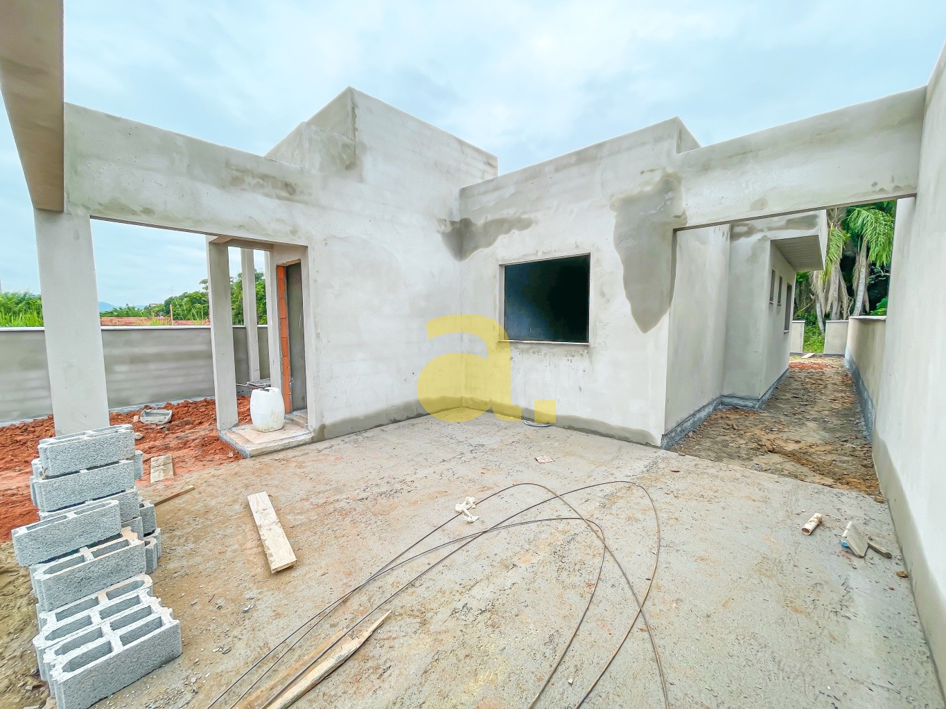 Casa à venda com 3 quartos, 101m² - Foto 4