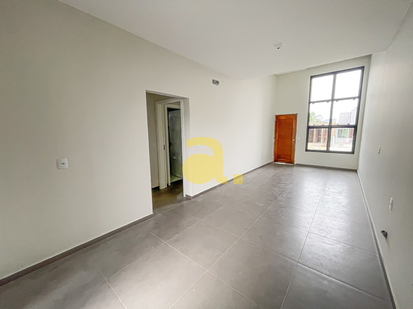 Casa à venda com 3 quartos, 101m² - Foto 5
