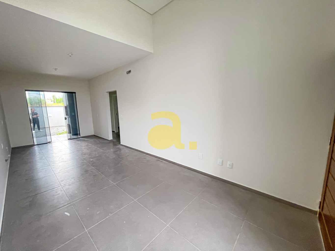 Casa à venda com 3 quartos, 101m² - Foto 7
