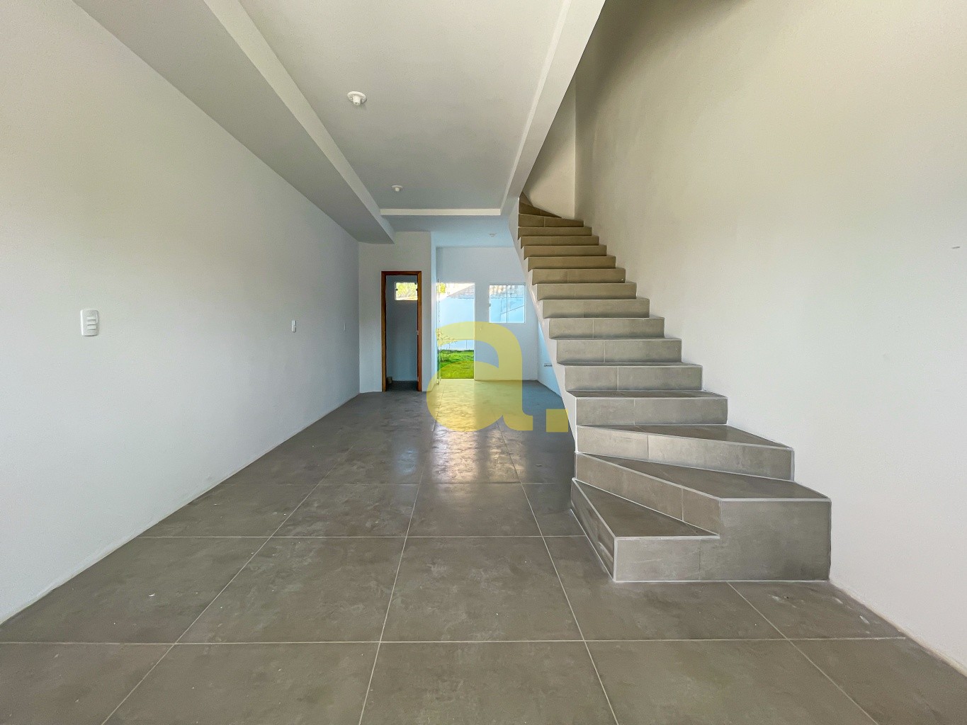 Sobrado à venda com 2 quartos, 90m² - Foto 3