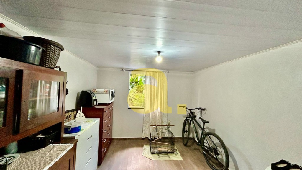 Casa à venda com 2 quartos, 110m² - Foto 12