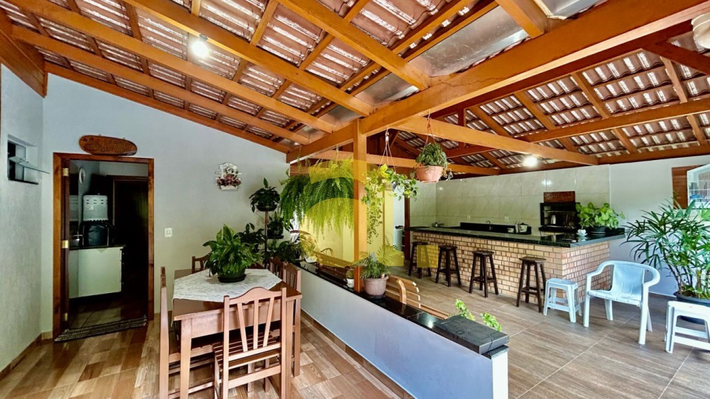 Casa à venda com 2 quartos, 110m² - Foto 5