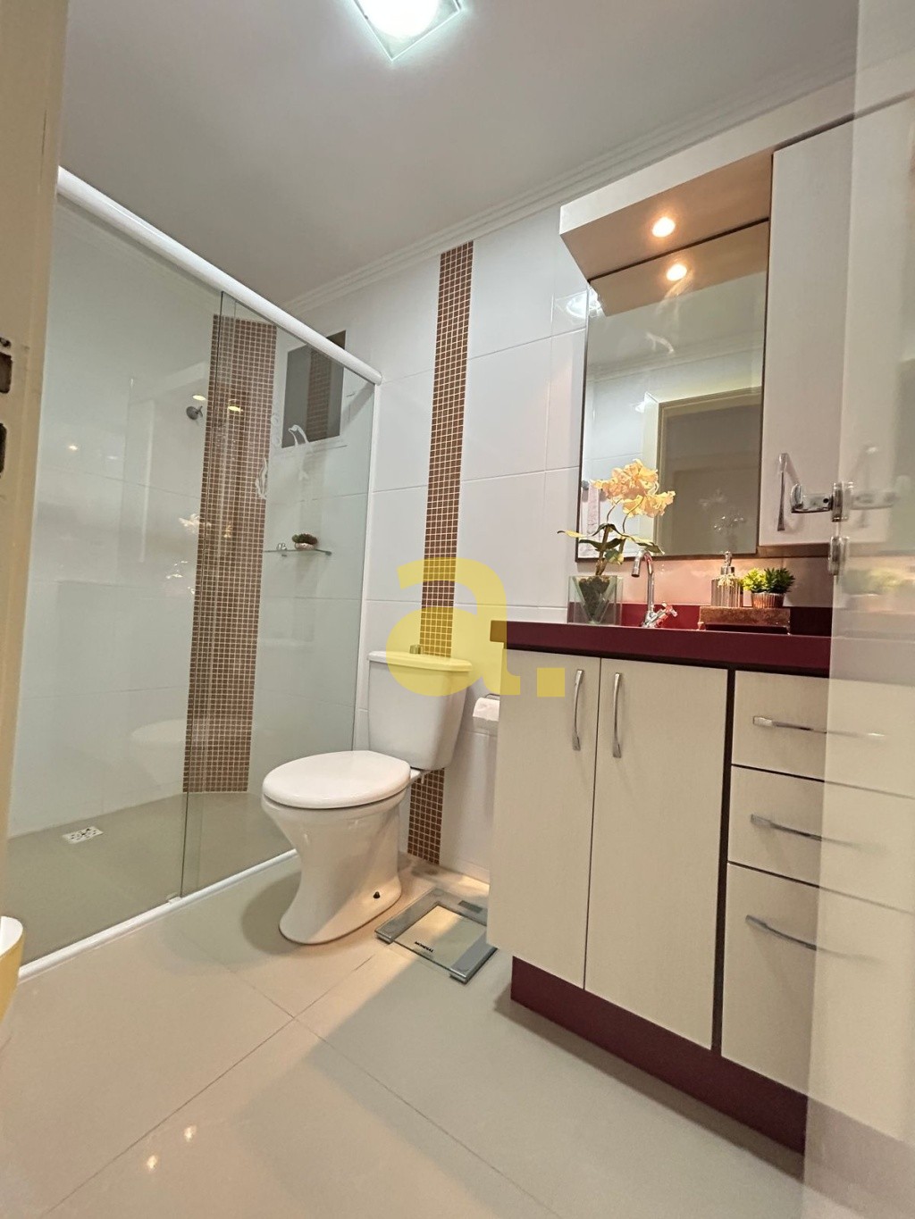 Apartamento à venda com 2 quartos, 125m² - Foto 9