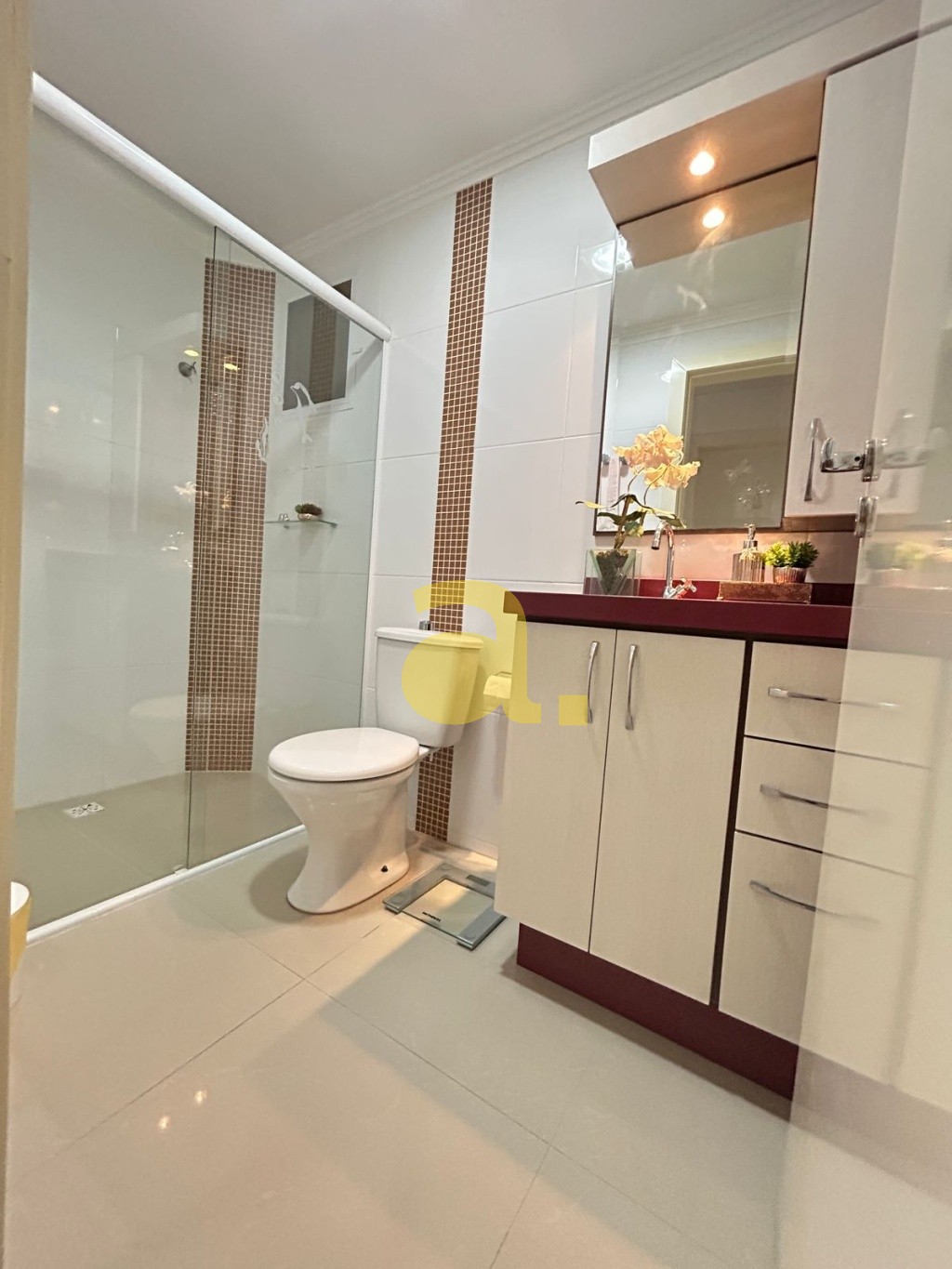 Apartamento à venda com 2 quartos, 125m² - Foto 13