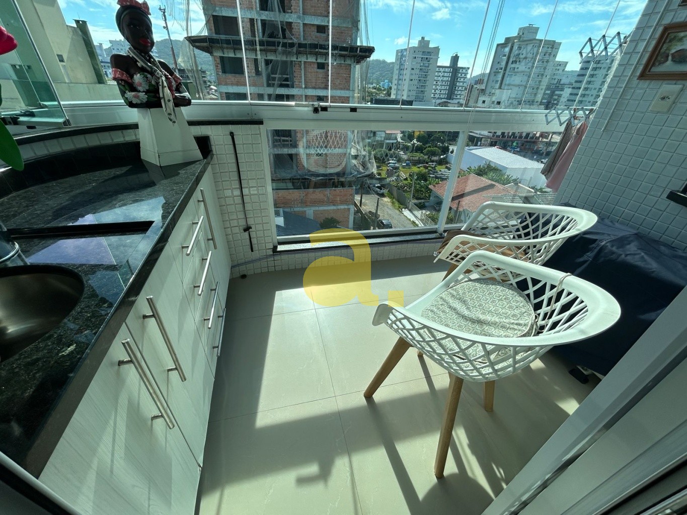 Apartamento à venda com 2 quartos, 125m² - Foto 6