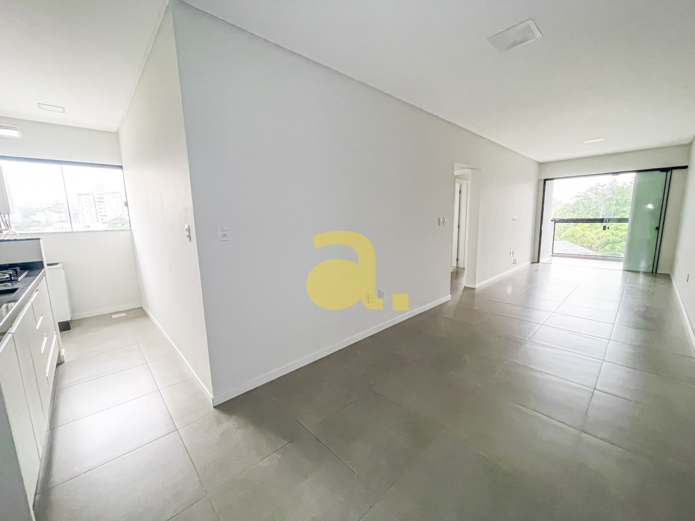 Cobertura à venda com 2 quartos, 75m² - Foto 3