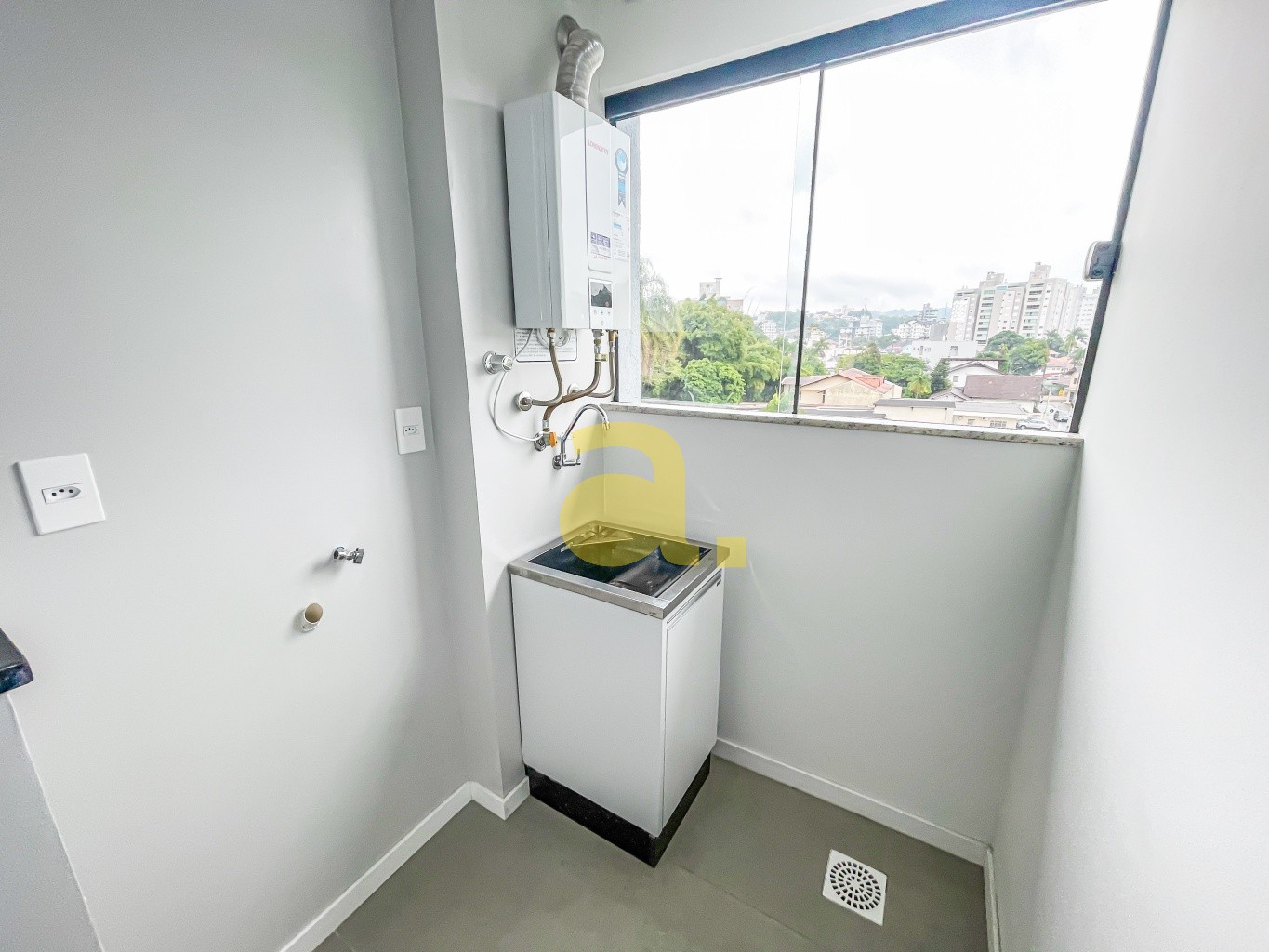 Cobertura à venda com 2 quartos, 75m² - Foto 6