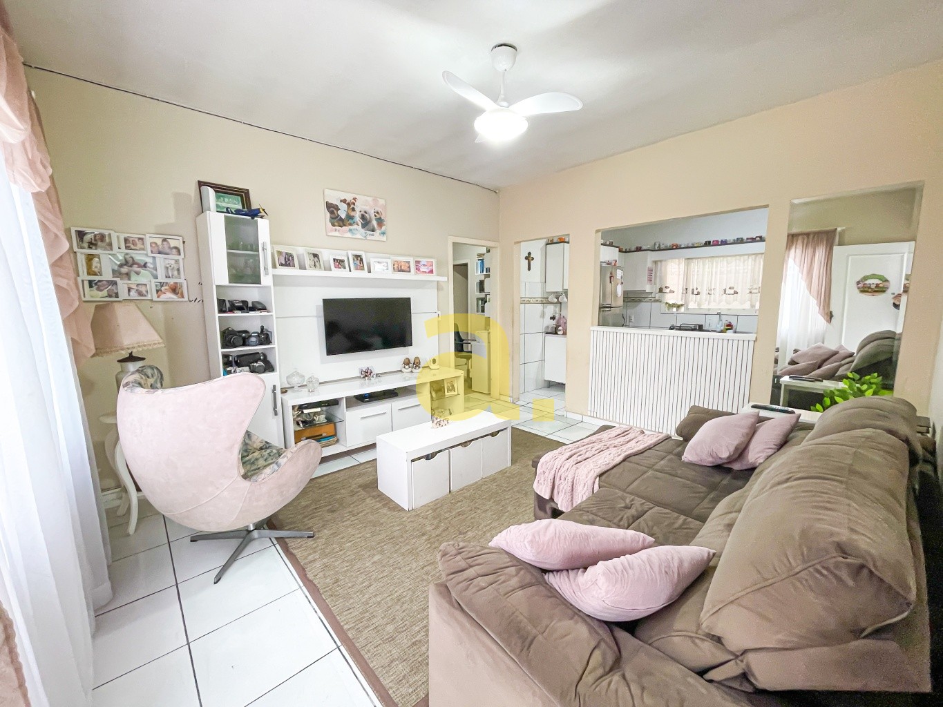 Casa à venda com 3 quartos, 132m² - Foto 9
