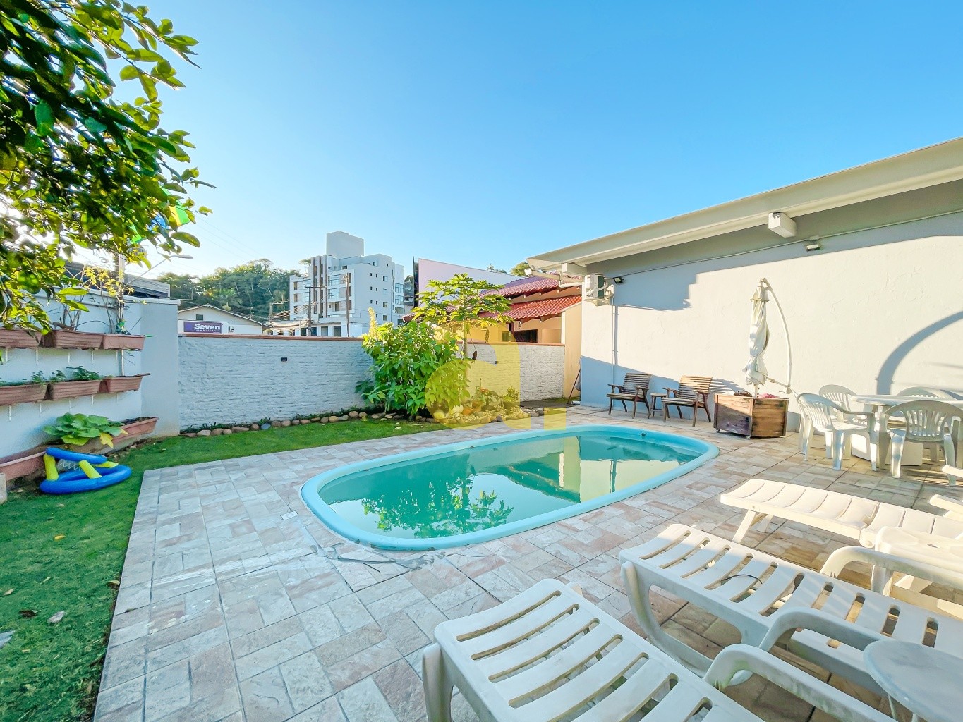 Casa à venda com 3 quartos, 132m² - Foto 5