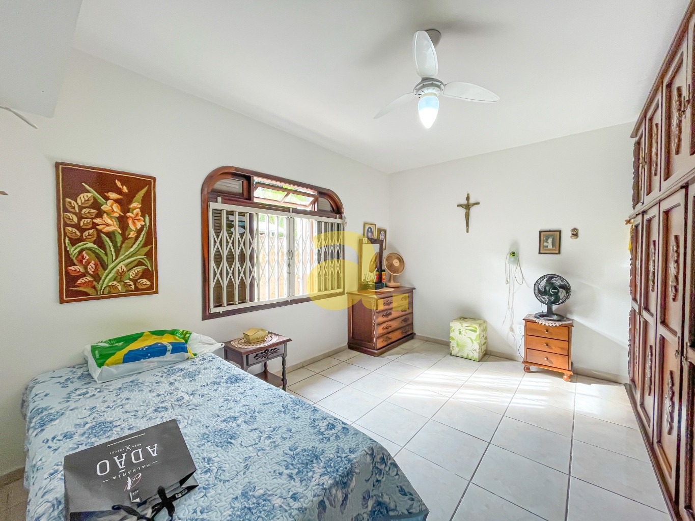 Casa para alugar com 4 quartos, 200m² - Foto 15