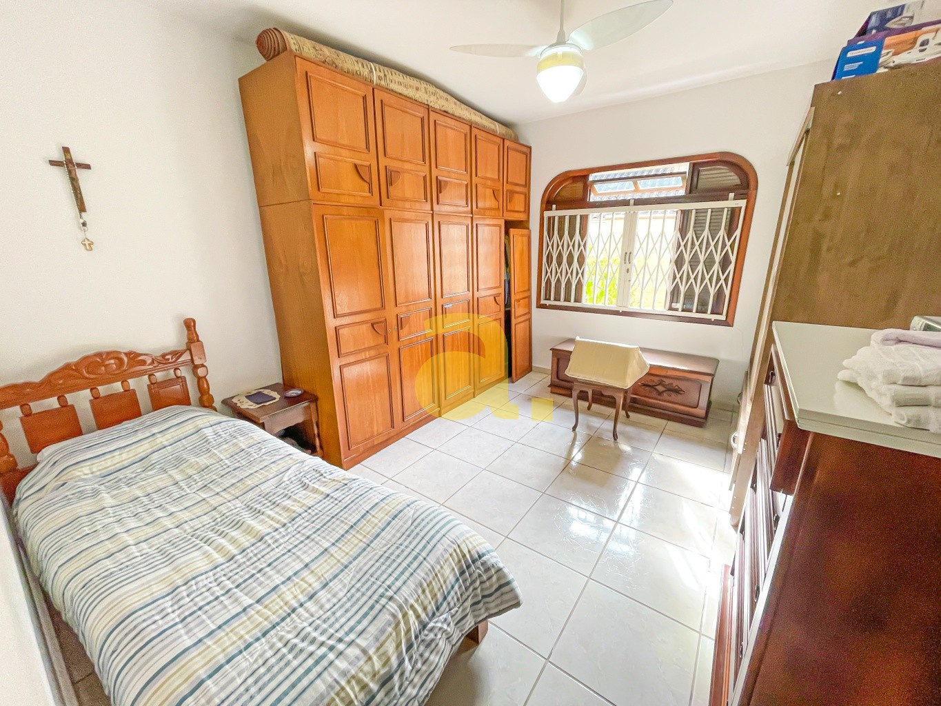 Casa para alugar com 4 quartos, 200m² - Foto 16