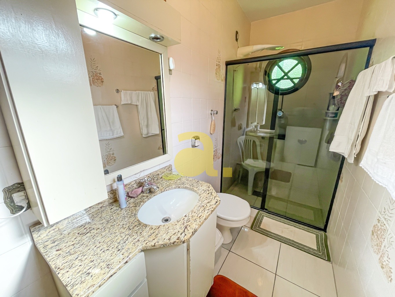 Casa para alugar com 4 quartos, 200m² - Foto 17