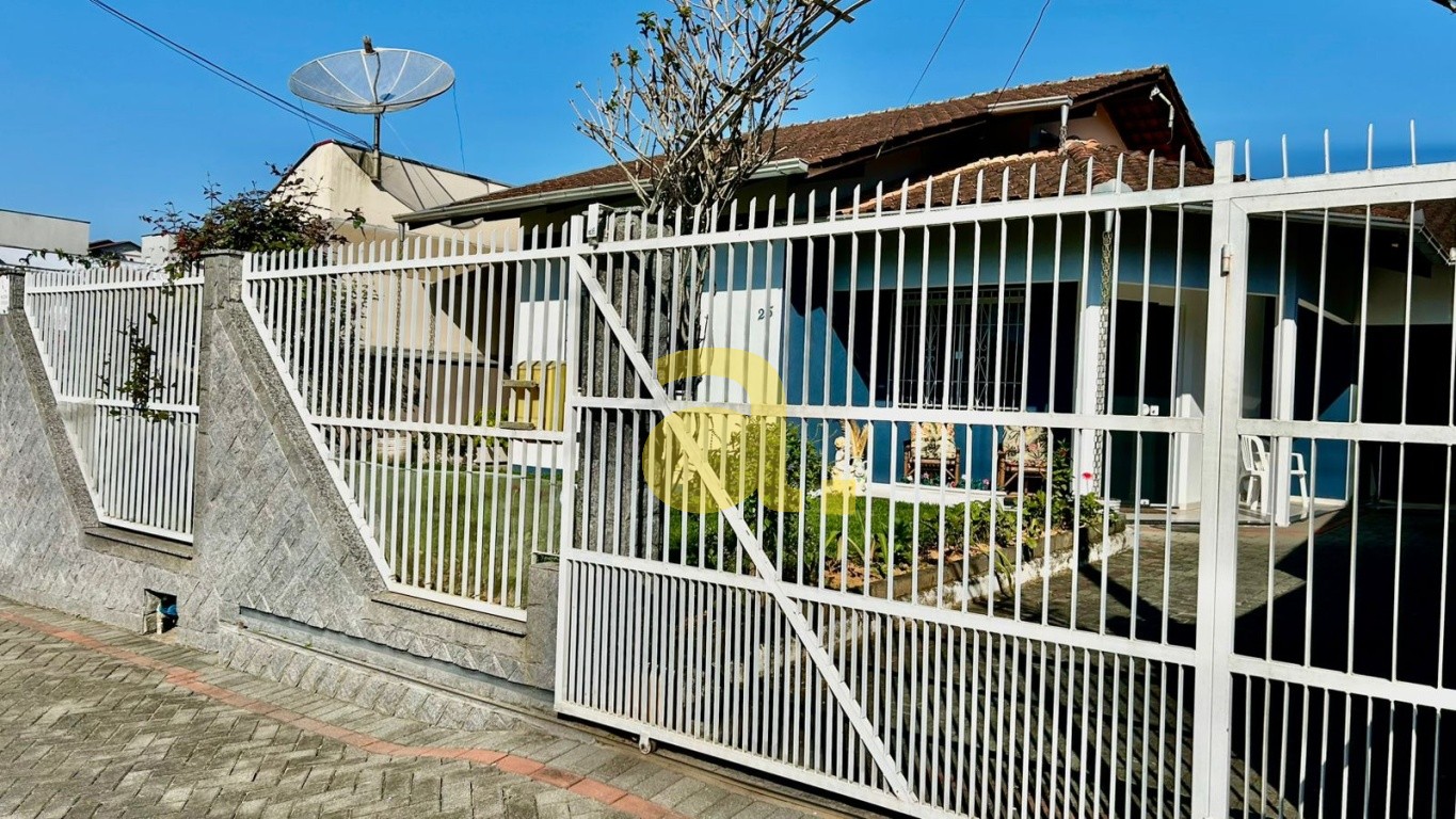 Casa, 3 quartos, 250 m² - Foto 3