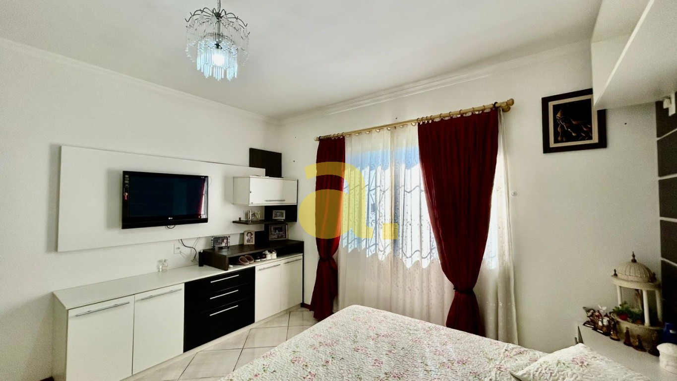 Casa, 3 quartos, 250 m² - Foto 16