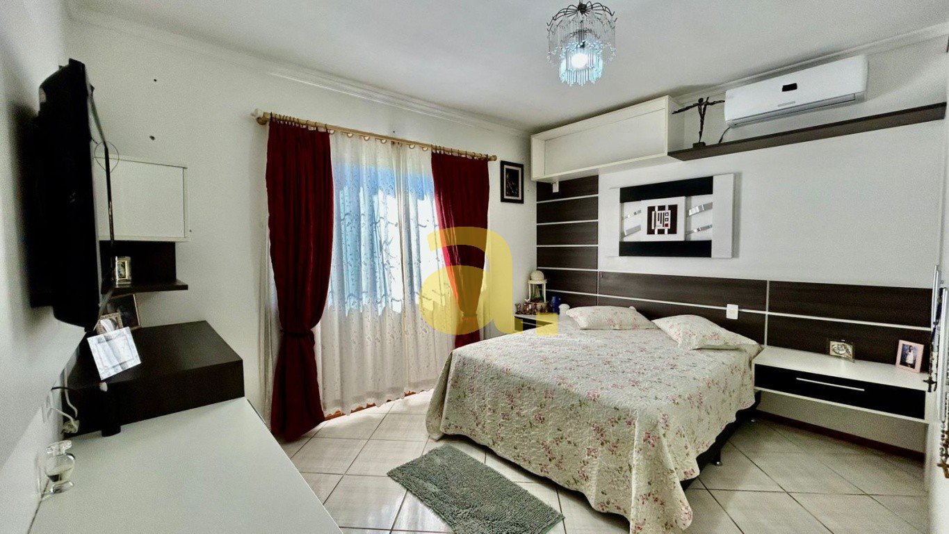 Casa, 3 quartos, 250 m² - Foto 17