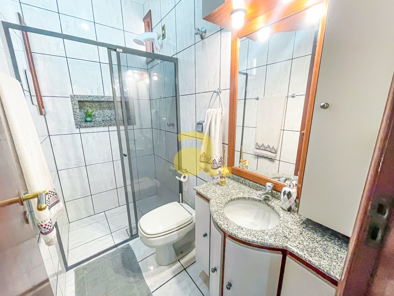 Casa à venda com 3 quartos, 235m² - Foto 21