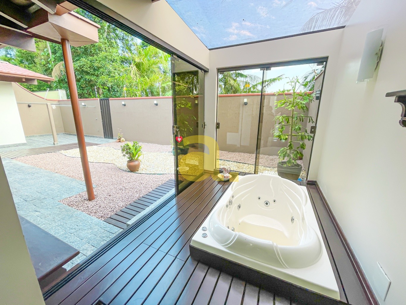 Casa à venda com 3 quartos, 235m² - Foto 5