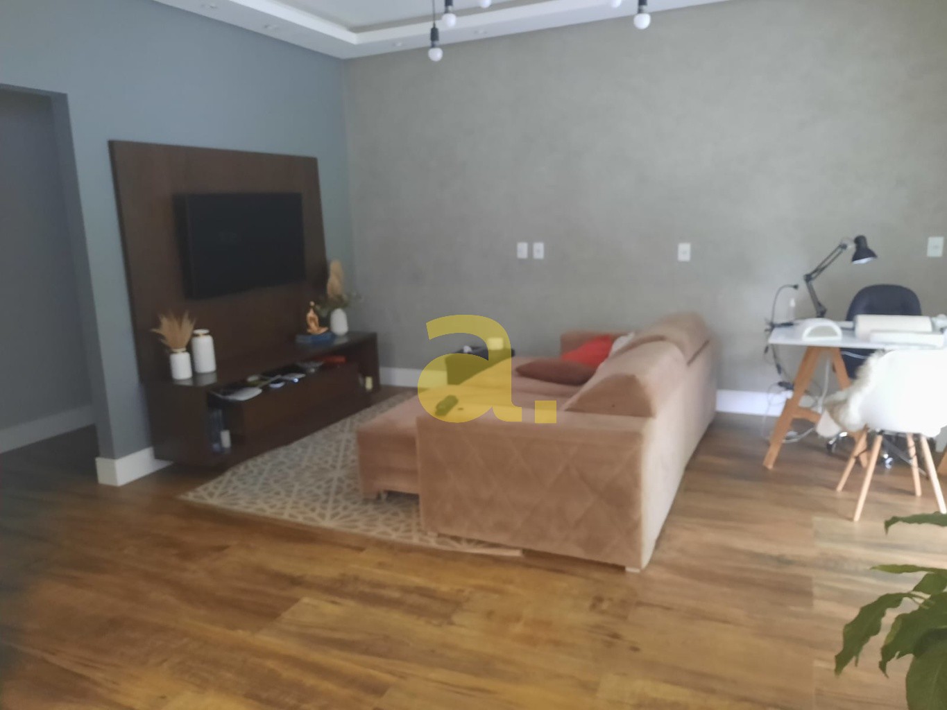 Casa à venda com 3 quartos, 165m² - Foto 4