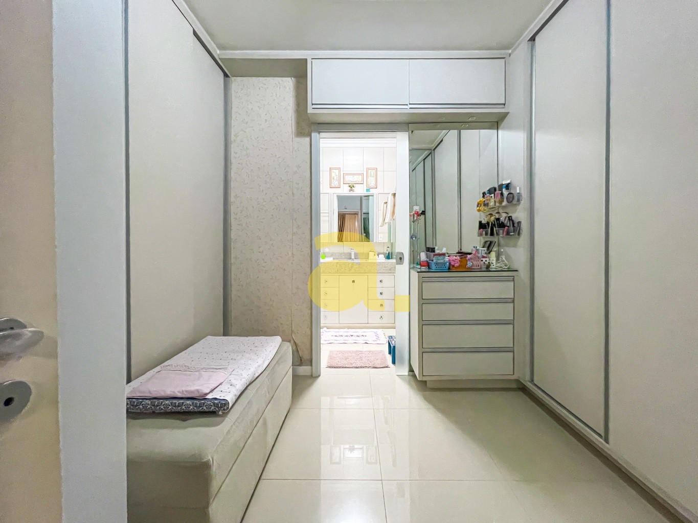 Casa, 4 quartos, 238 m² - Foto 19