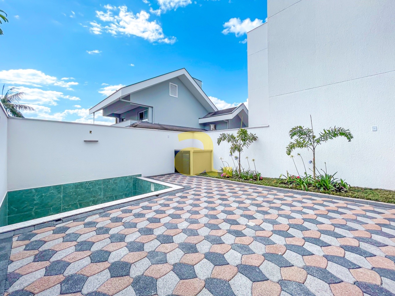 Sobrado, 3 quartos, 246 m² - Foto 3