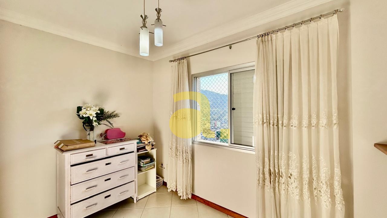 Apartamento à venda com 3 quartos, 109m² - Foto 7