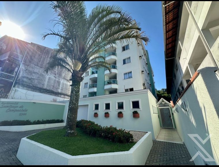 Apartamento para alugar com 2 quartos, 77m² - Foto 2