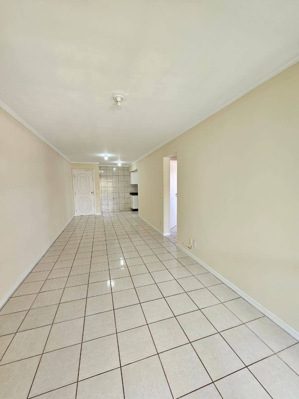 Apartamento para alugar com 2 quartos, 77m² - Foto 10