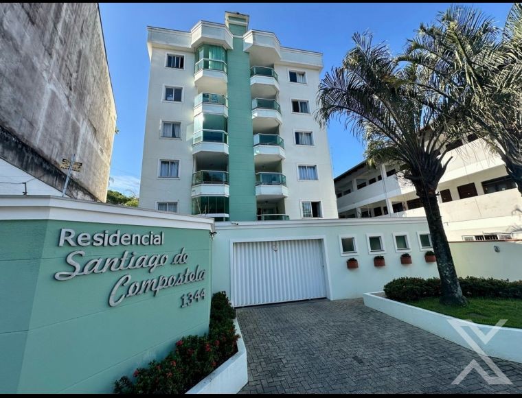 Apartamento para alugar com 2 quartos, 77m² - Foto 1