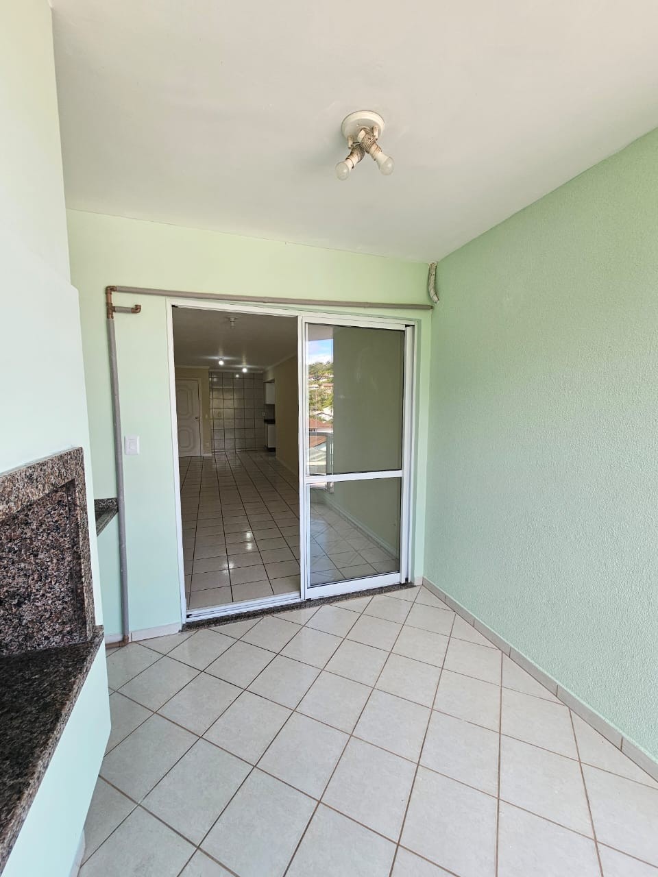 Apartamento para alugar com 2 quartos, 77m² - Foto 18