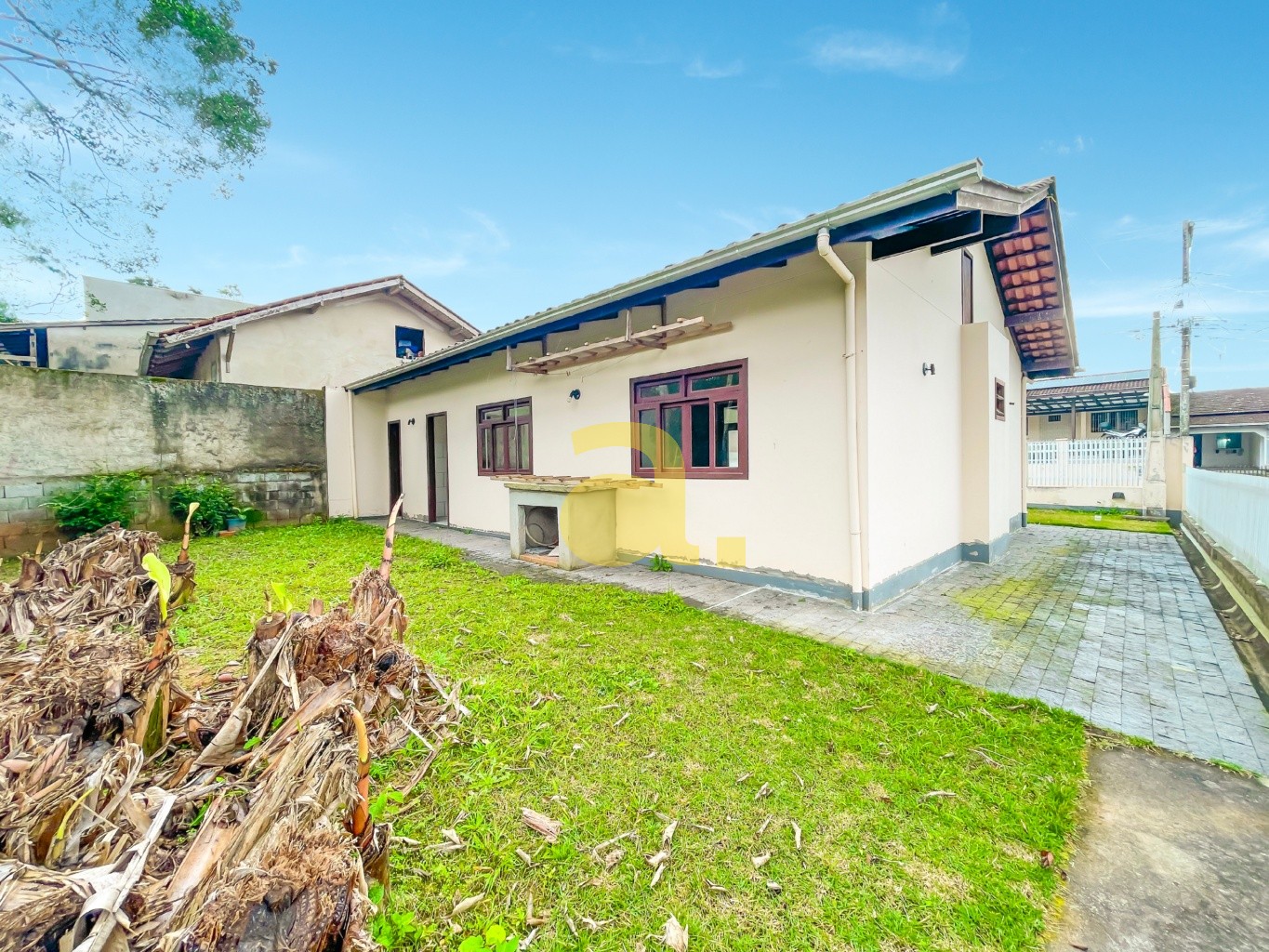 Casa à venda com 2 quartos, 90m² - Foto 6