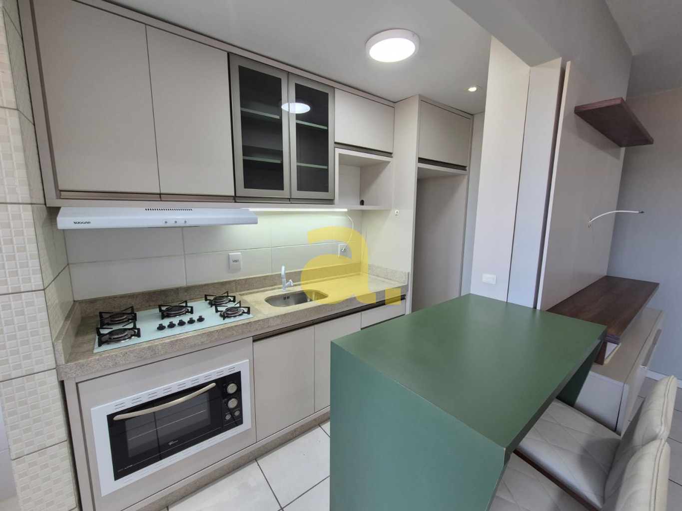 Apartamento para alugar com 2 quartos, 61m² - Foto 3