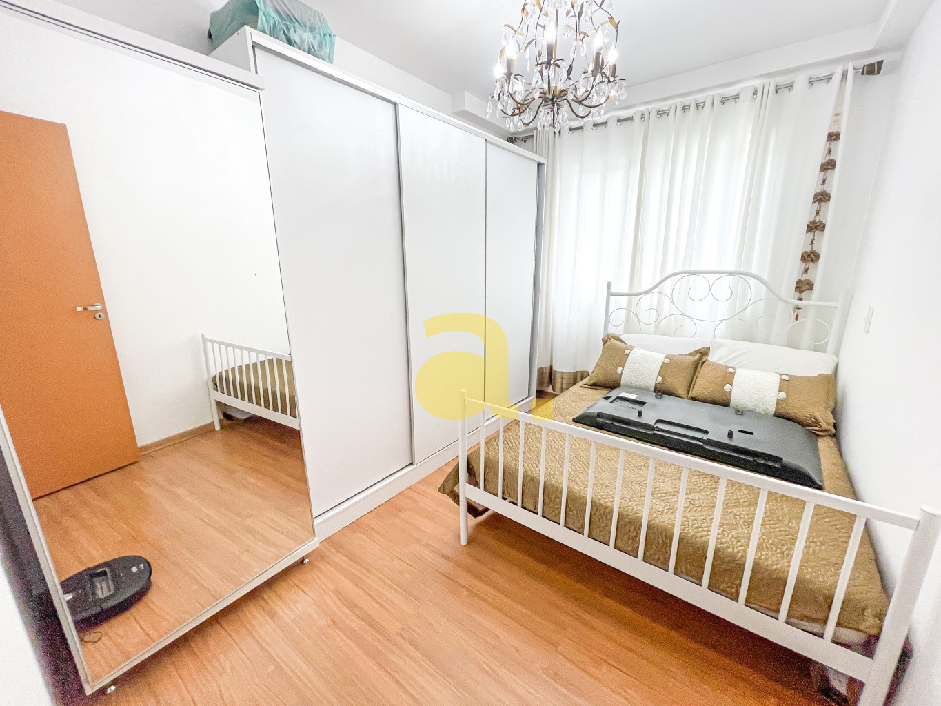 Apartamento à venda com 2 quartos, 77m² - Foto 8