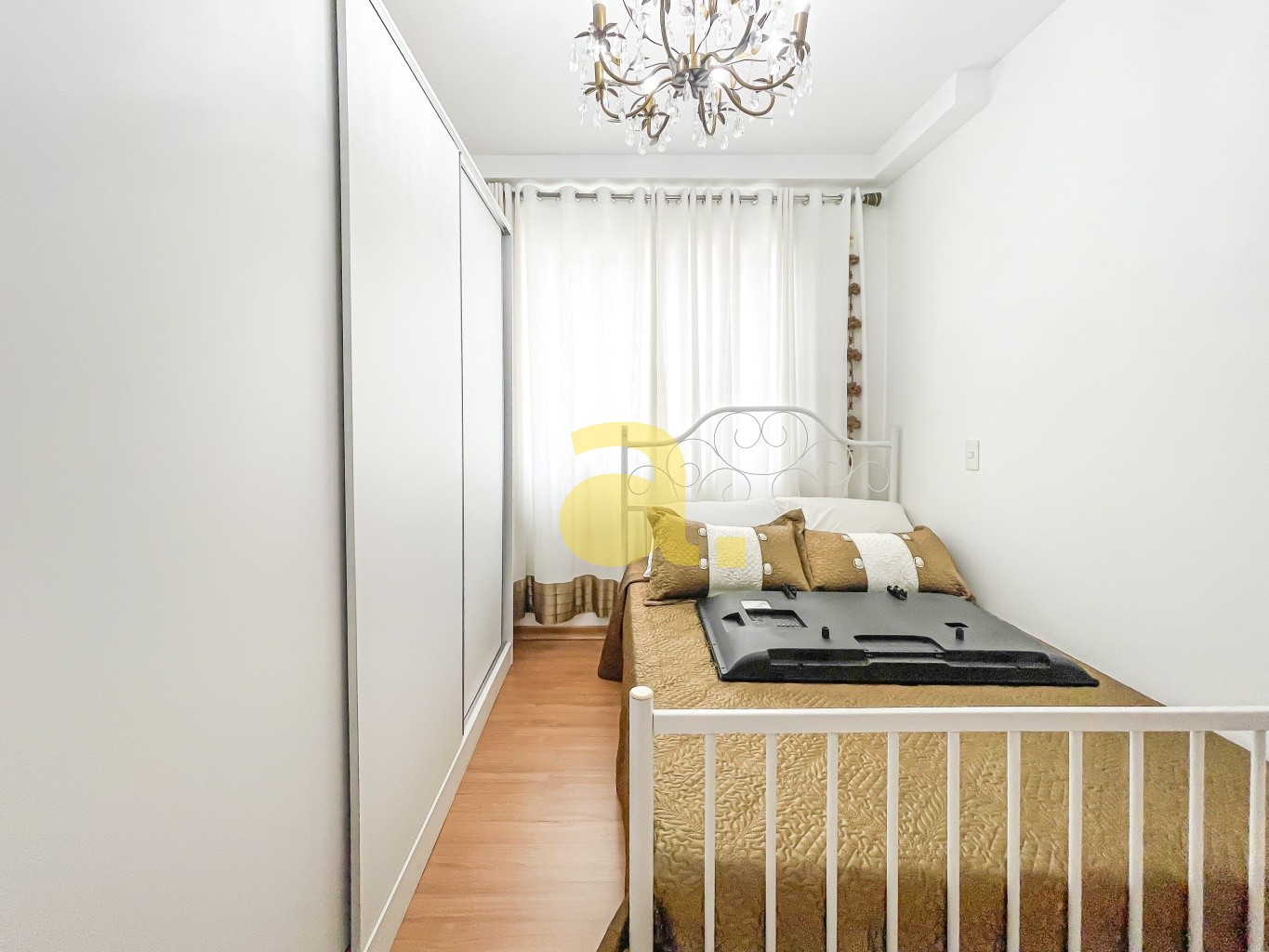 Apartamento à venda com 2 quartos, 77m² - Foto 9