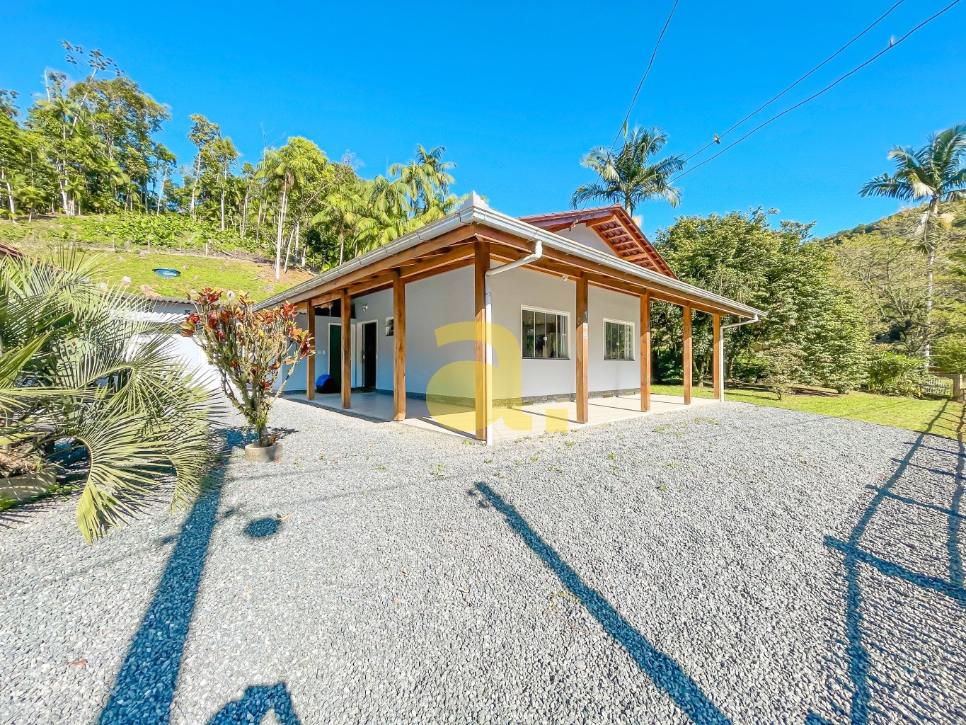 Sítio à venda com 3 quartos, 200m² - Foto 1