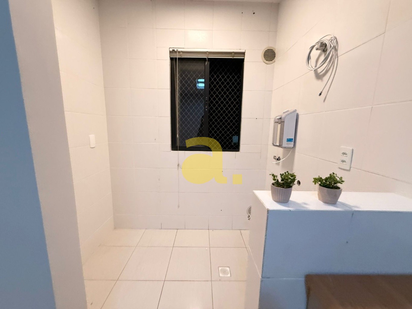 Apartamento à venda com 2 quartos, 64m² - Foto 6
