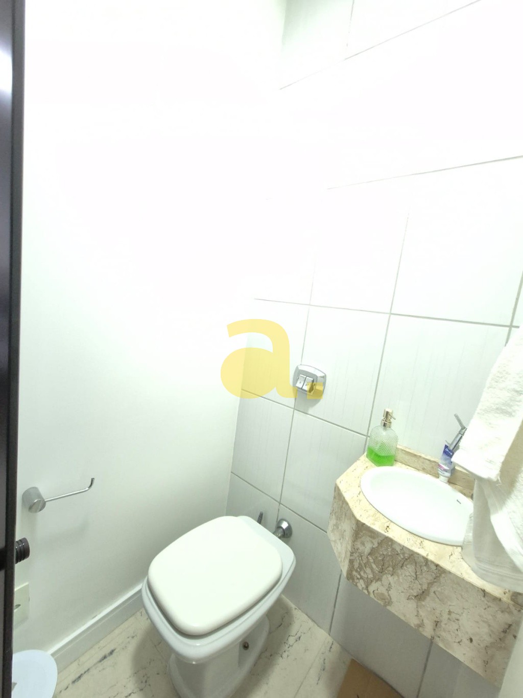 Casa de Condomínio para alugar com 2 quartos, 170m² - Foto 8