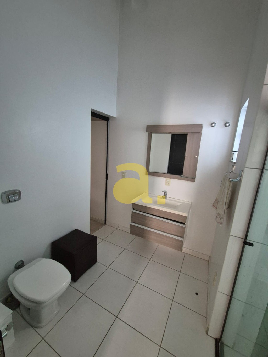 Casa de Condomínio para alugar com 2 quartos, 170m² - Foto 13