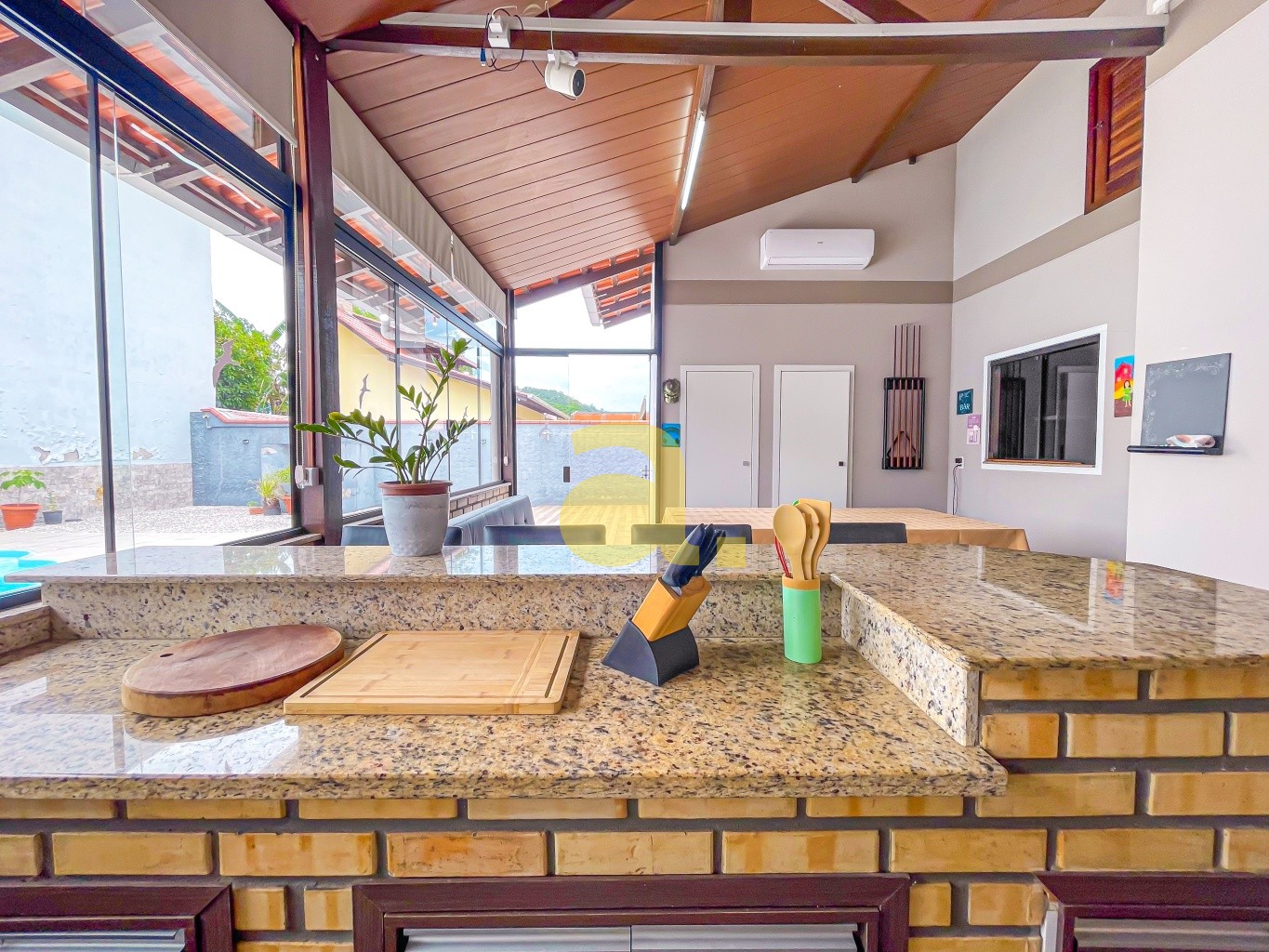 Casa, 3 quartos, 157 m² - Foto 8