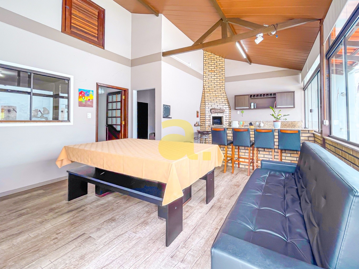 Casa, 3 quartos, 157 m² - Foto 2