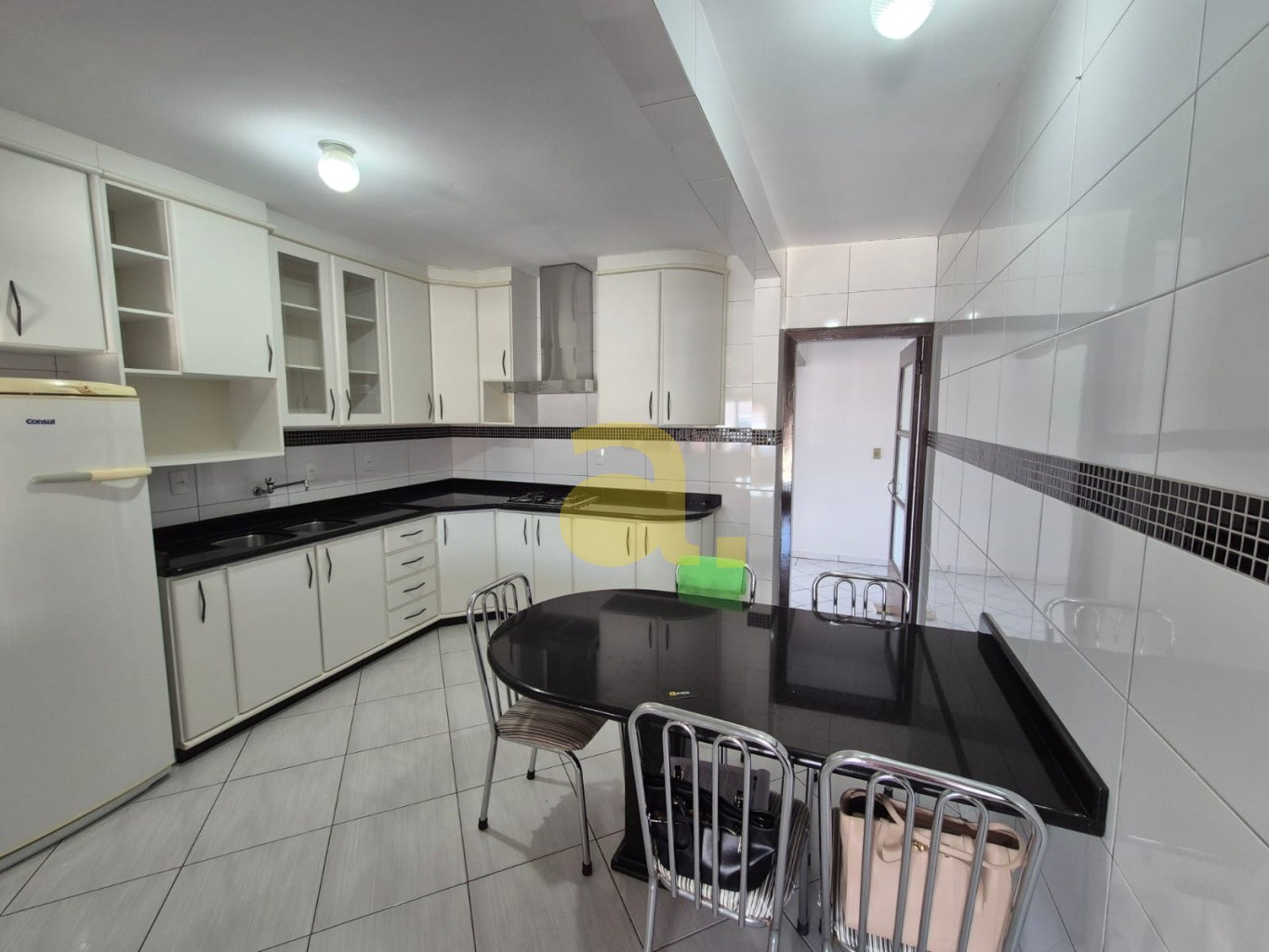 Casa, 2 quartos, 80 m² - Foto 2