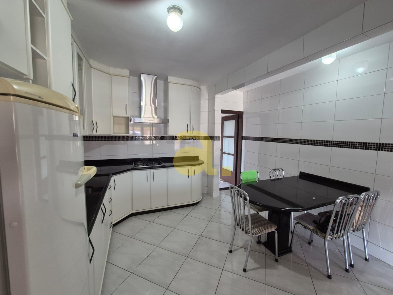 Casa, 2 quartos, 80 m² - Foto 4