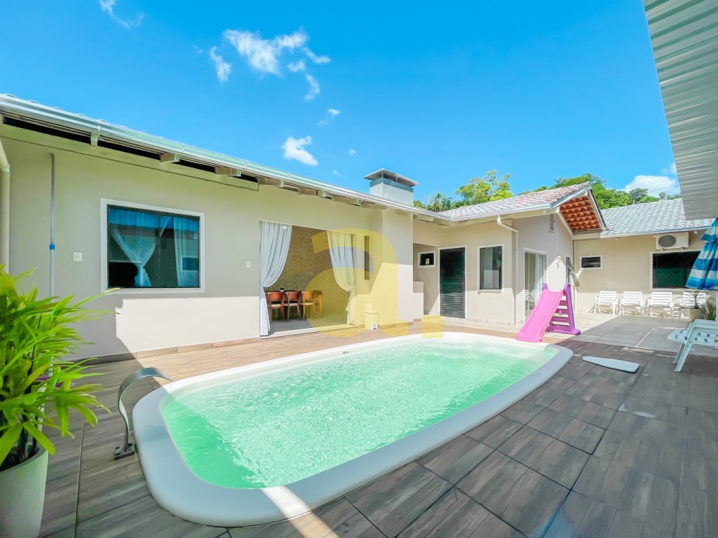 Casa, 3 quartos, 290 m² - Foto 2