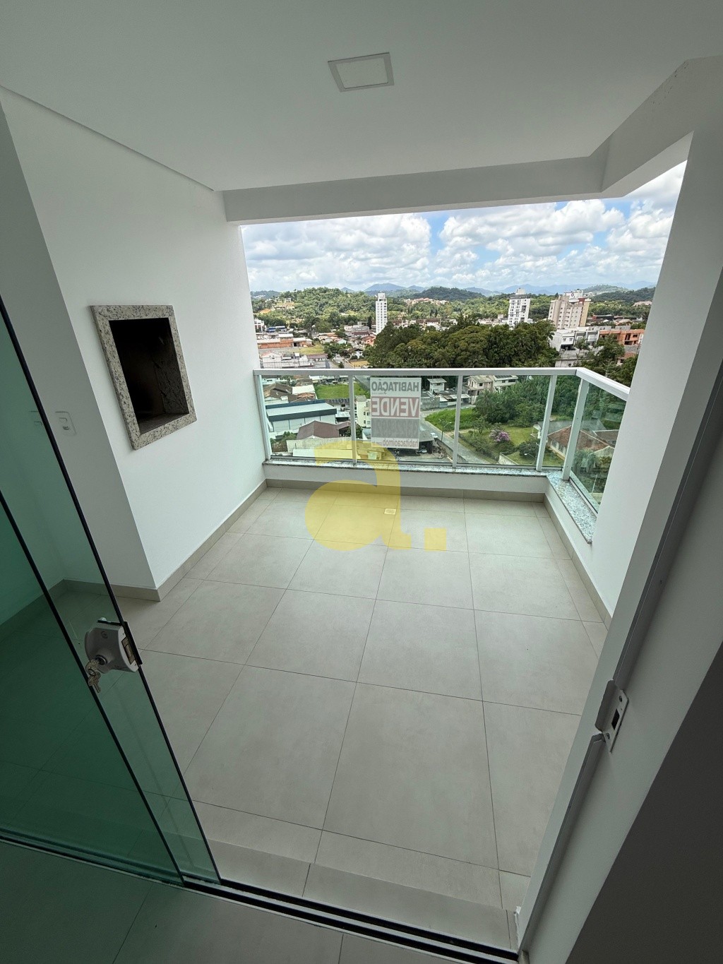 Apartamento, 2 quartos, 76 m² - Foto 1