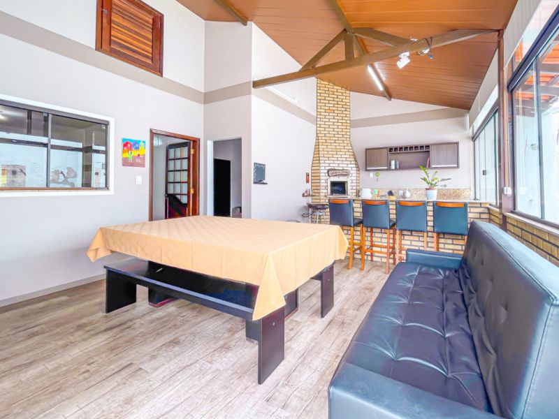 Casa, 3 quartos, 157 m² - Foto 2